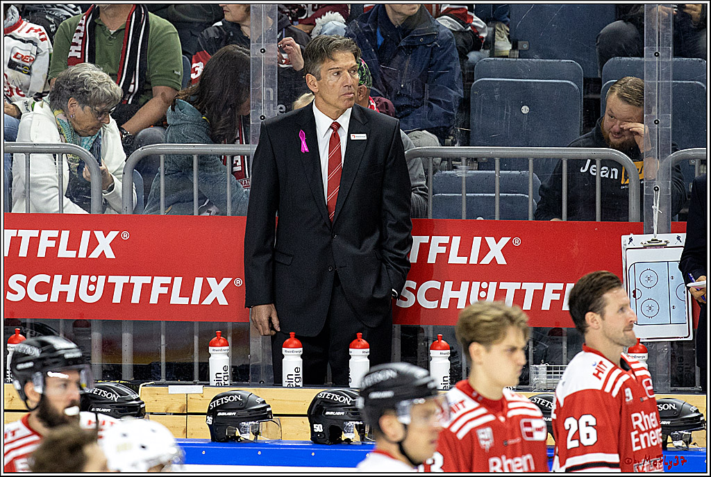 PENNY DEL;  Kölner Haie - Grizzly Wolfsburg; Köln, 26.10.2022